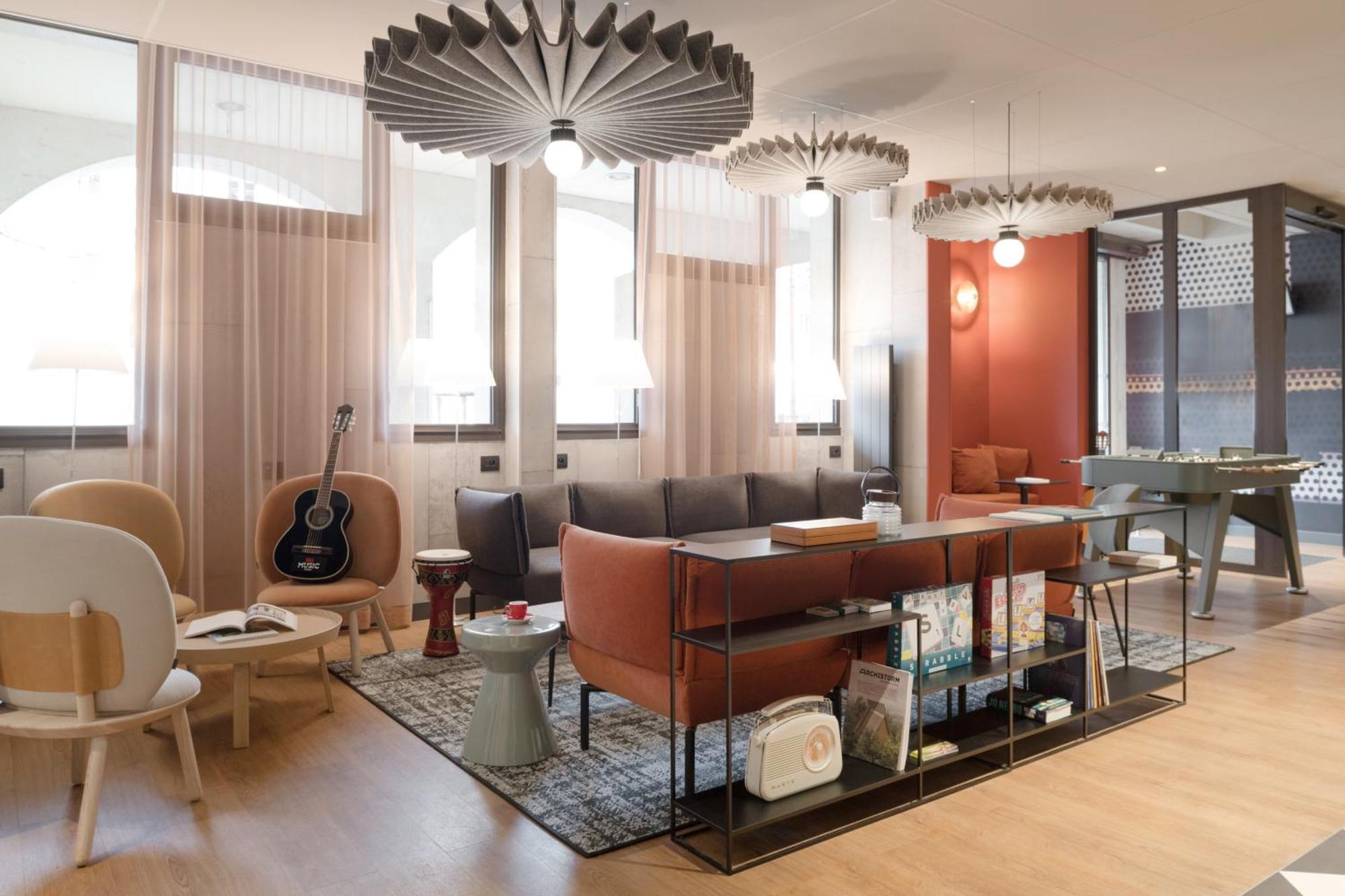 Ibis Paris Rueil Malmaison Bagian luar foto